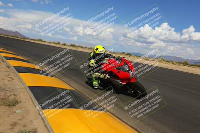 media/Oct-03-2022-Moto Forza (Mon) [[5f077a3730]]/Intermediate Group/Session 5 (Turn 10 Inside)/